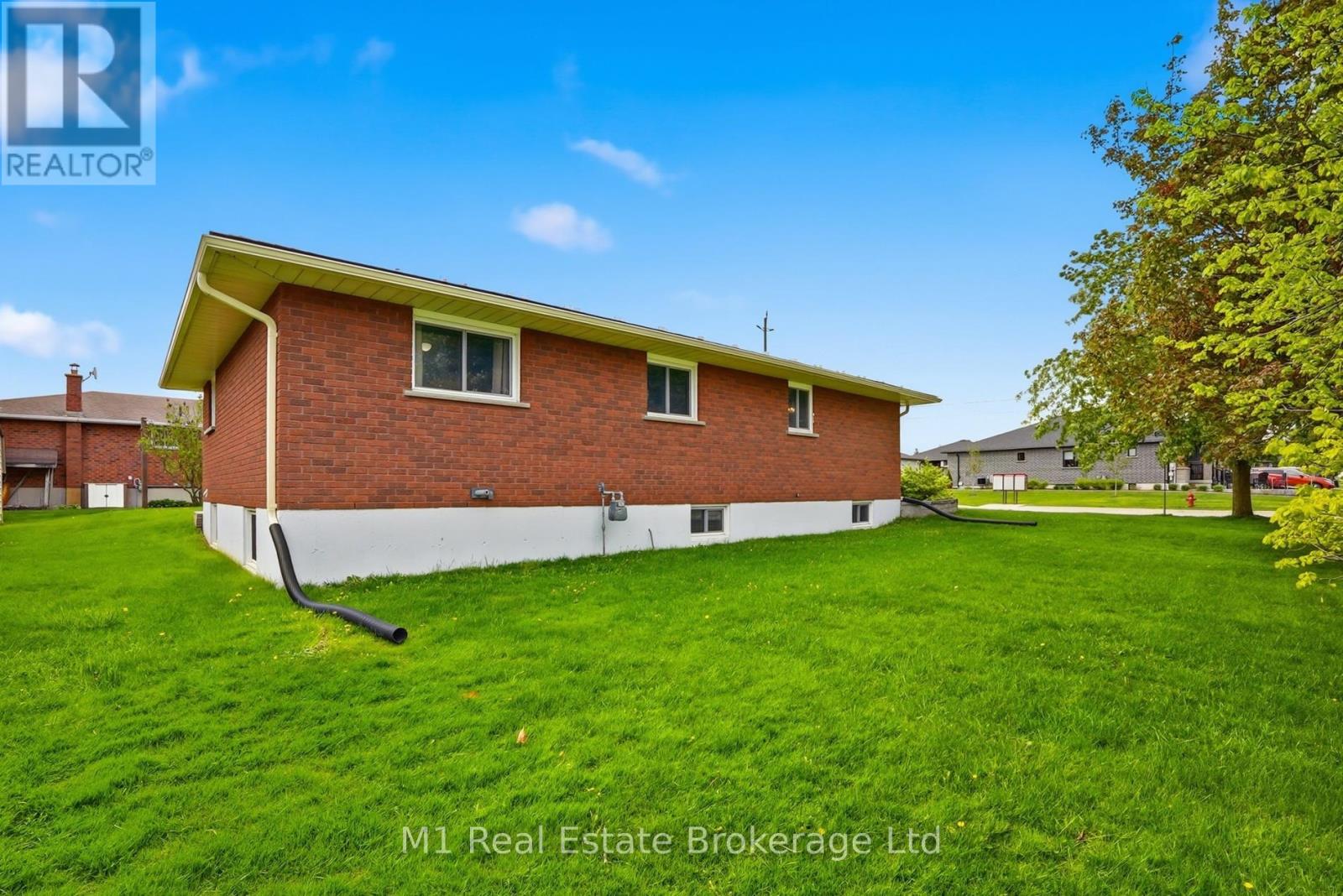 214 Church Street N, Wellington North, Ontario  N0G 2L2 - Photo 29 - X13186260