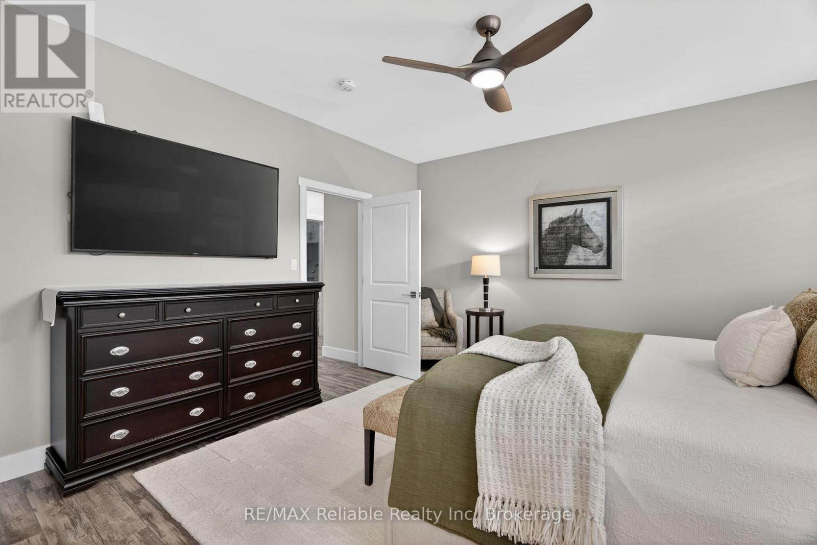 8 Fawn Creek Lane, Bluewater, Ontario  N0M 1G0 - Photo 15 - X13186316