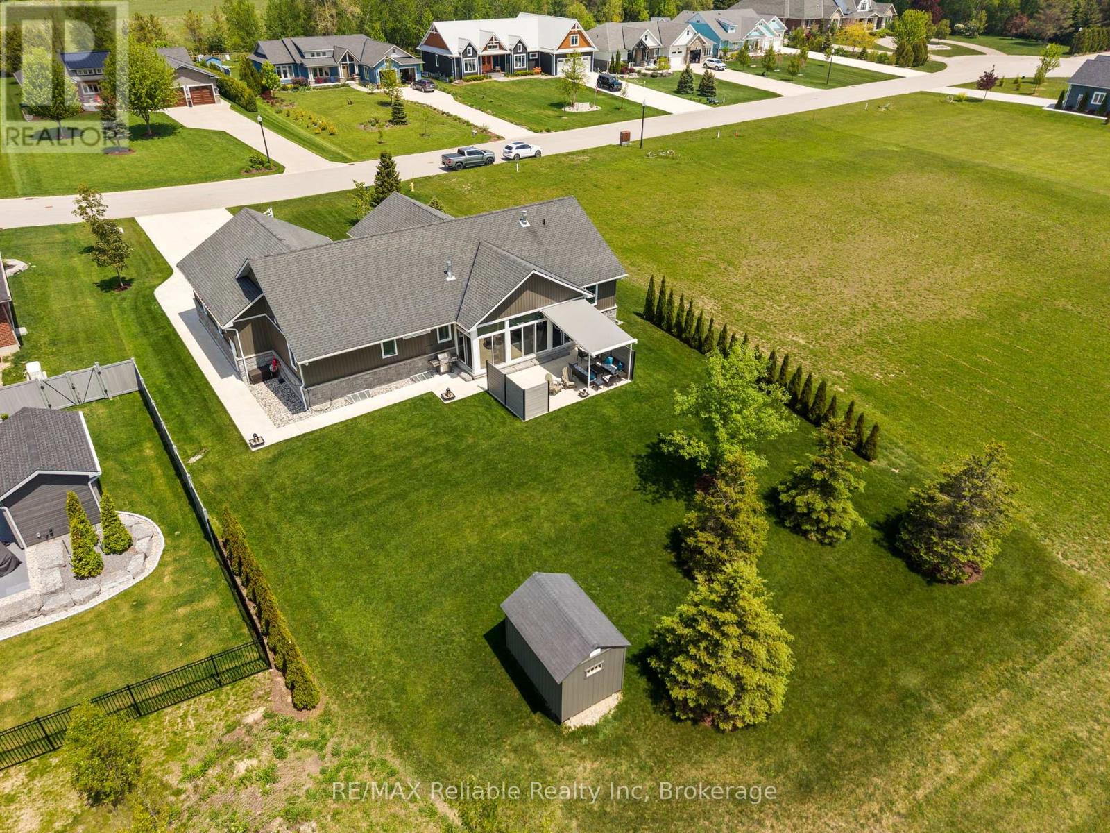 8 Fawn Creek Lane, Bluewater, Ontario  N0M 1G0 - Photo 32 - X13186316
