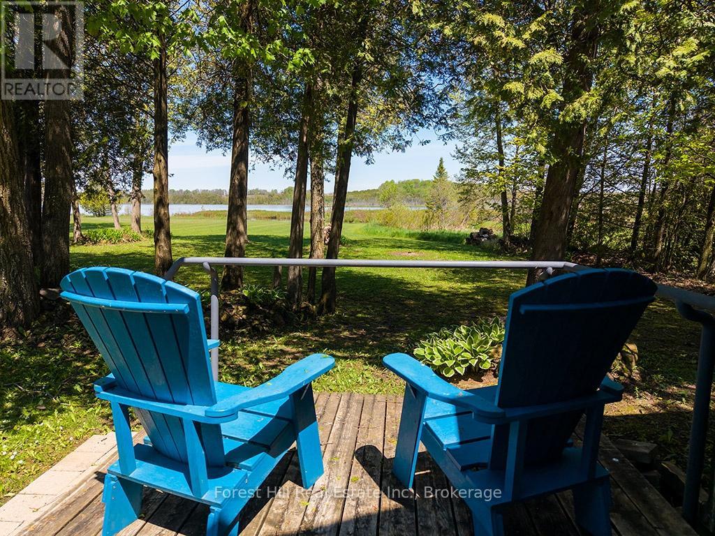 523583 12 Concession, West Grey, Ontario  N0C 1H0 - Photo 2 - X13189800