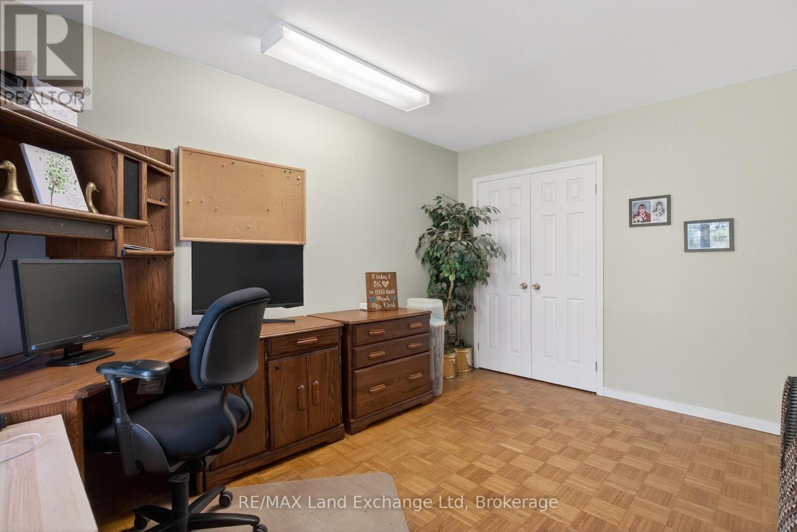696 Josephine Street N, North Huron, Ontario  N0G 2W0 - Photo 16 - X13190210