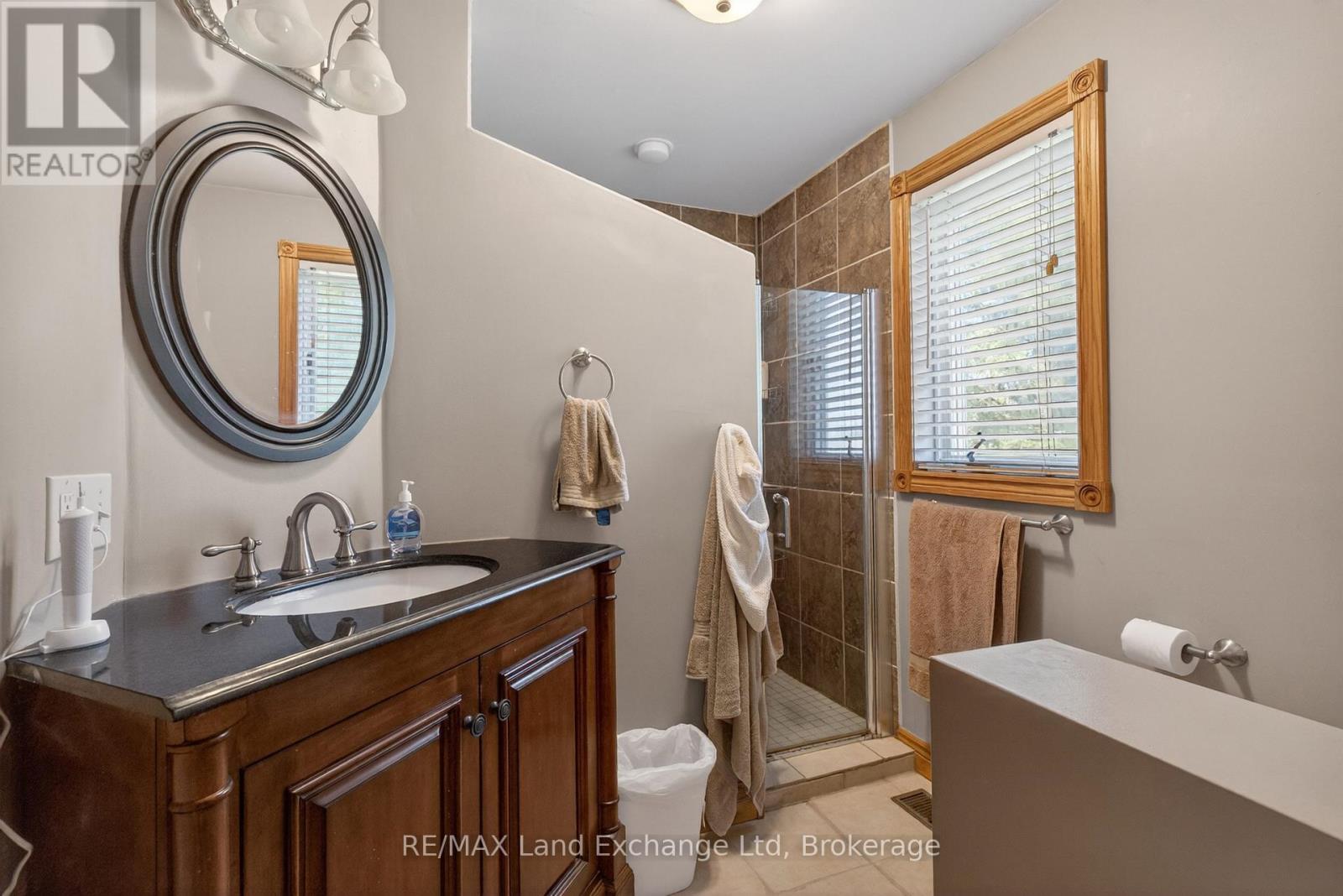 696 Josephine Street N, North Huron, Ontario  N0G 2W0 - Photo 30 - X13190210