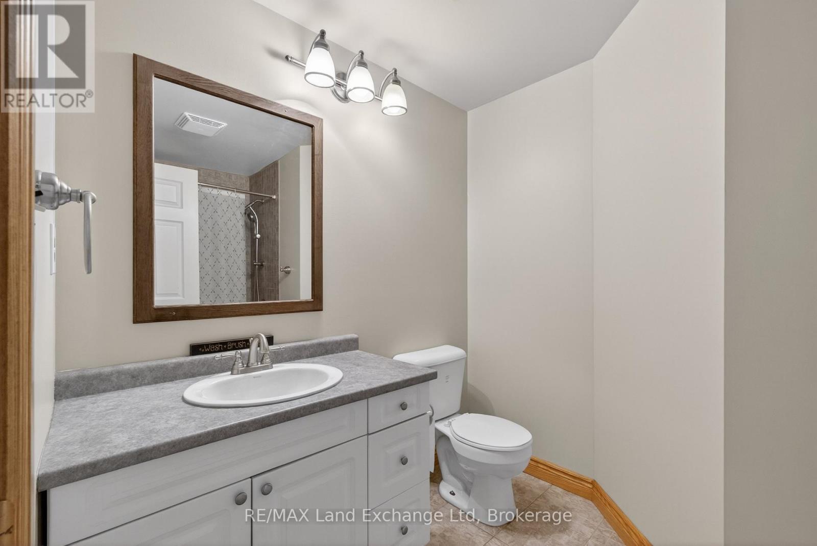 696 Josephine Street N, North Huron, Ontario  N0G 2W0 - Photo 31 - X13190210