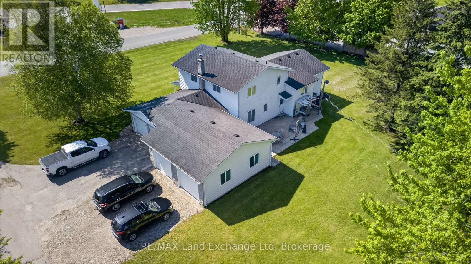 696 Josephine Street N, North Huron, Ontario  N0G 2W0 - Photo 4 - X13190210