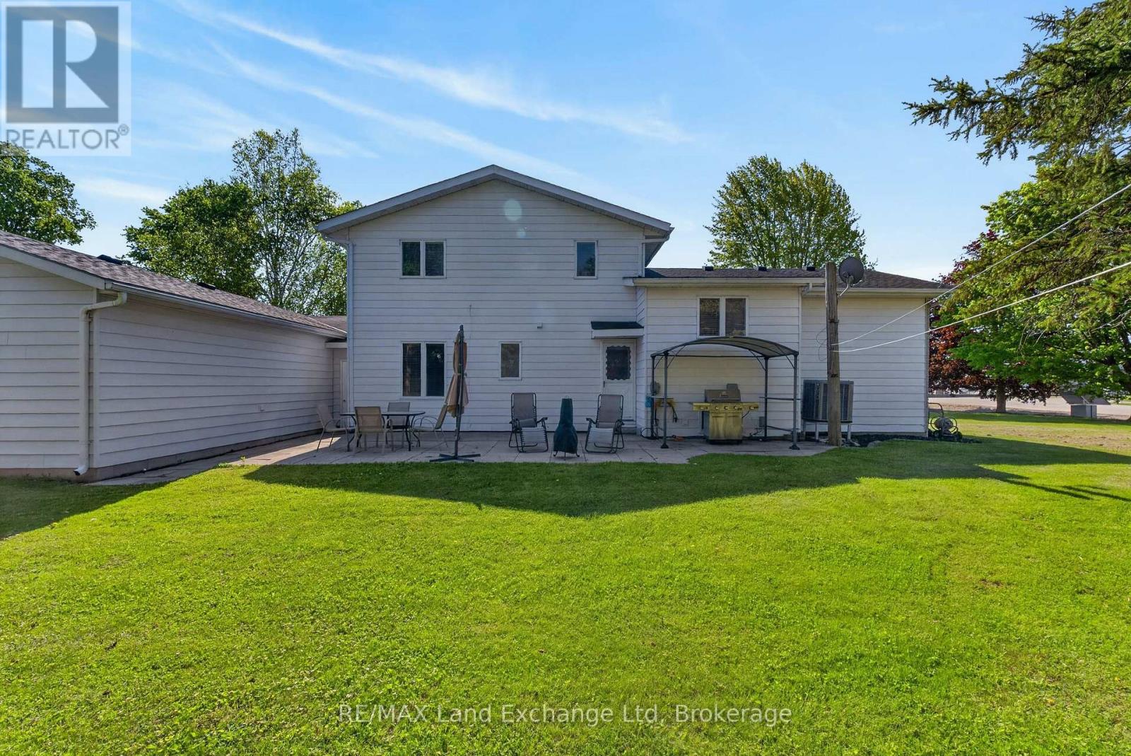 696 Josephine Street N, North Huron, Ontario  N0G 2W0 - Photo 6 - X13190210
