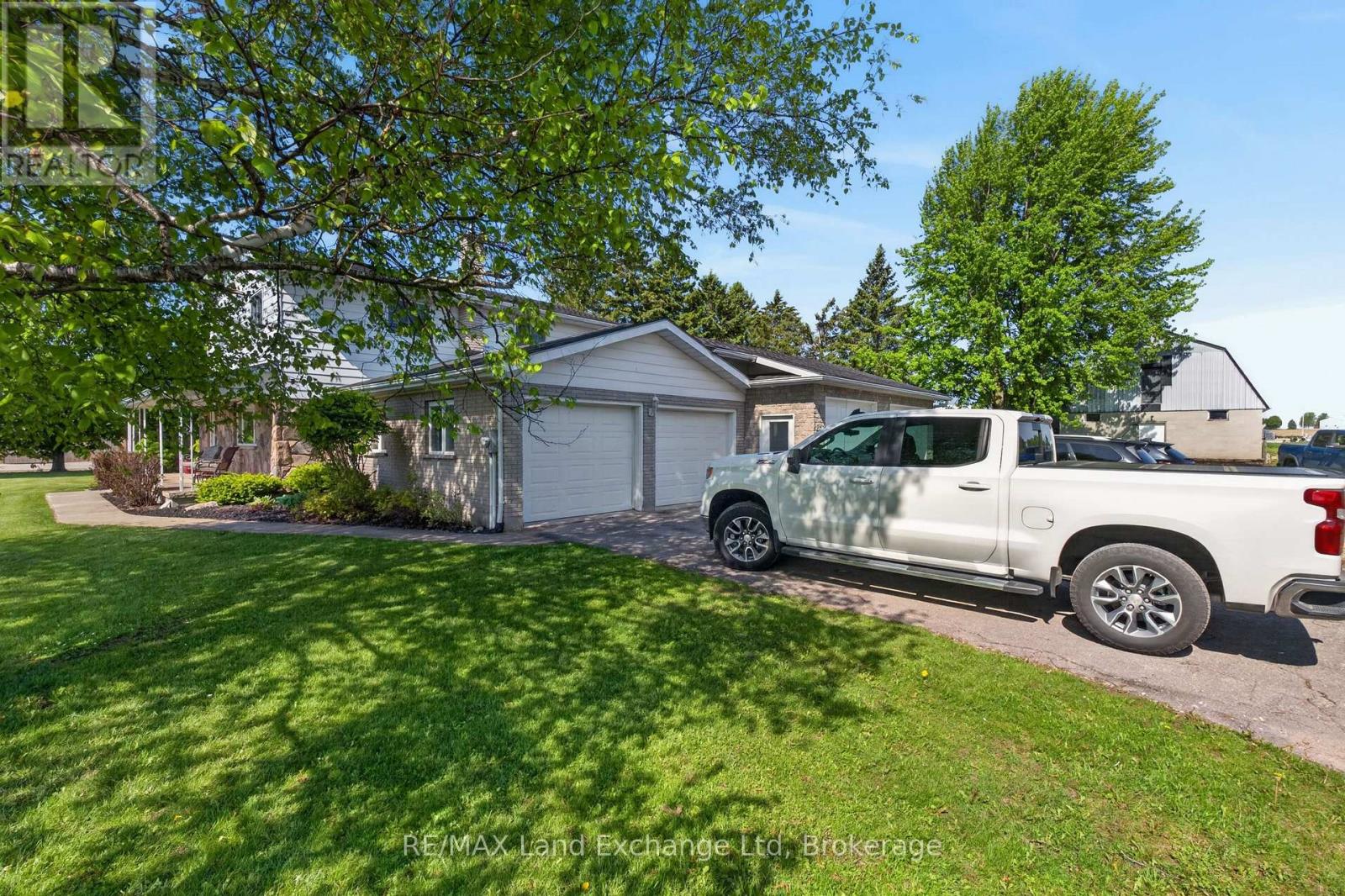 696 Josephine Street N, North Huron, Ontario  N0G 2W0 - Photo 8 - X13190210