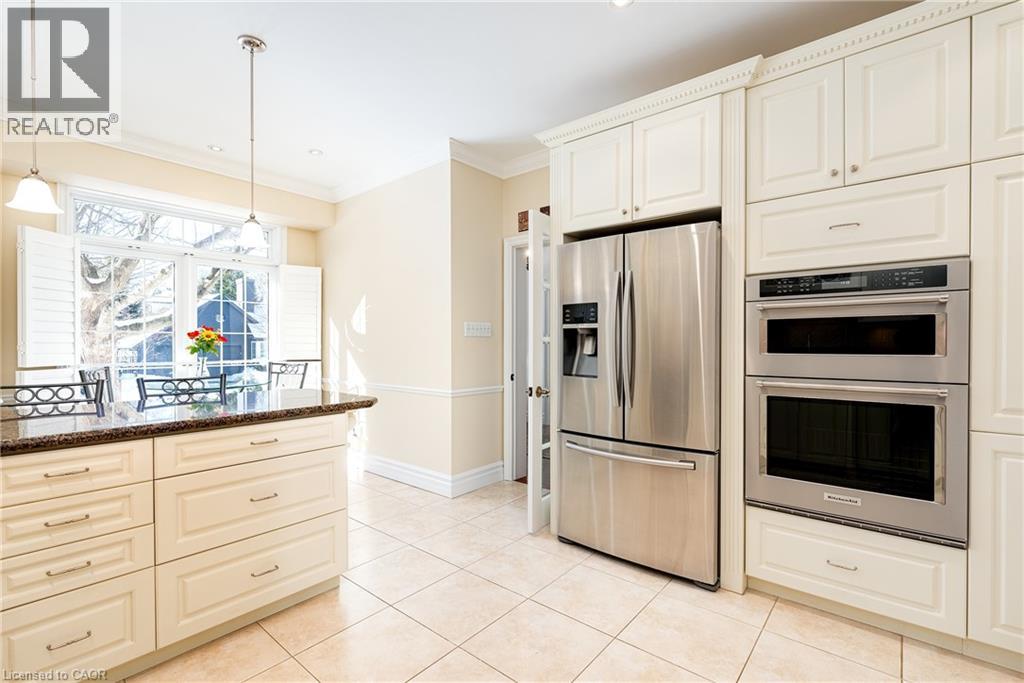 23 Chisholm Street, Oakville, Ontario  L6K 3W2 - Photo 8 - 40834065