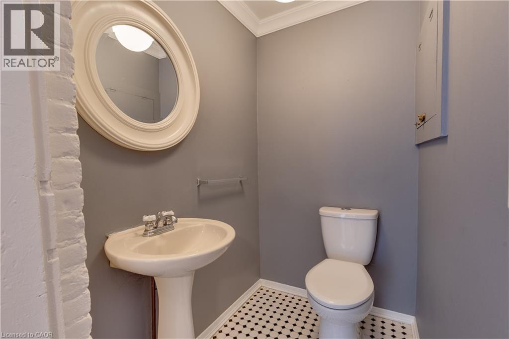 808 Monmouth Road, Windsor, Ontario  N8Y 3L4 - Photo 17 - 40833628