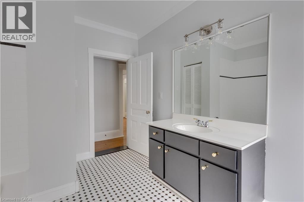 808 Monmouth Road, Windsor, Ontario  N8Y 3L4 - Photo 24 - 40833628
