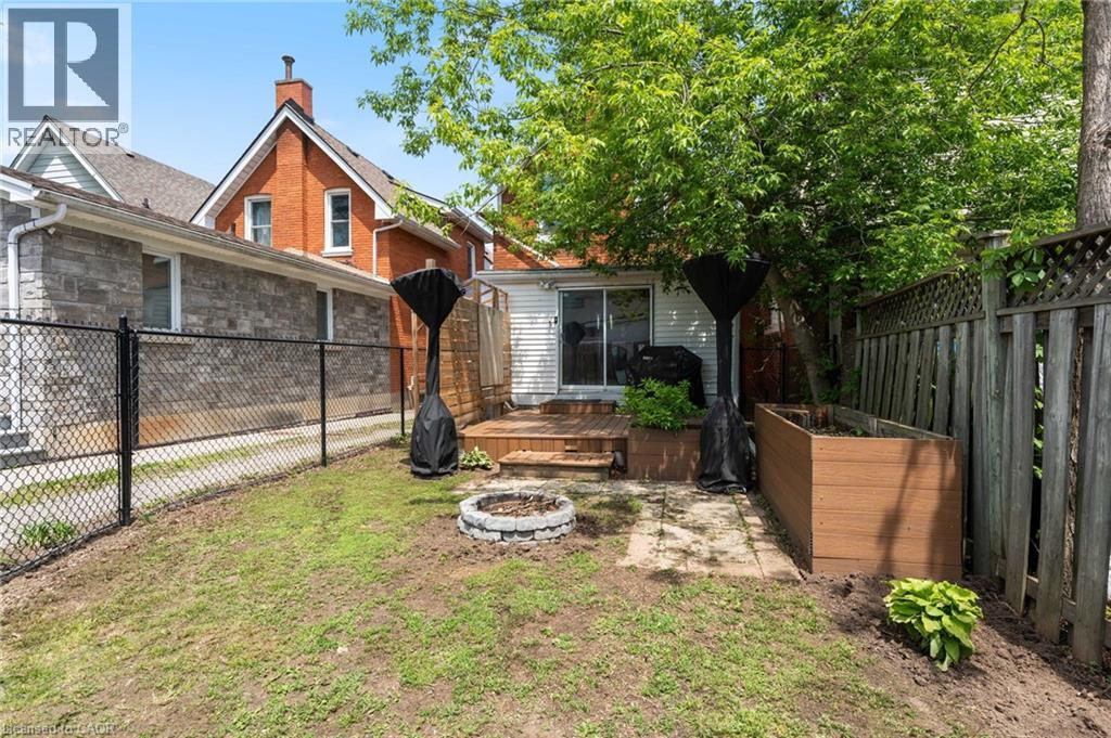30 Dundas Street, Brantford, Ontario  N3R 1R9 - Photo 23 - 40827669