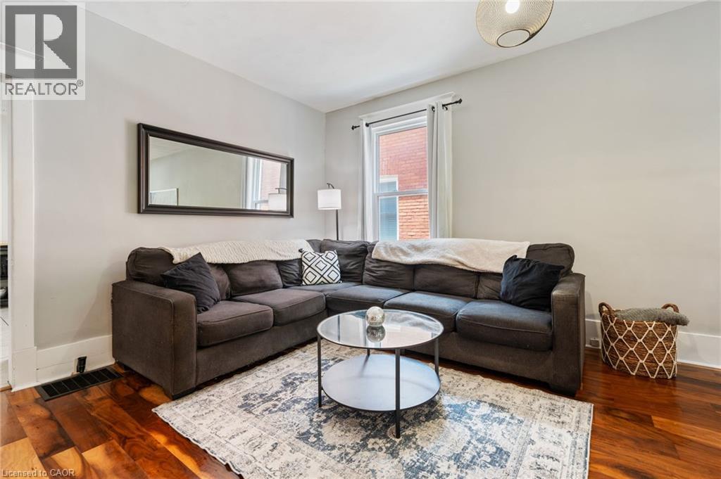 30 Dundas Street, Brantford, Ontario  N3R 1R9 - Photo 7 - 40827669