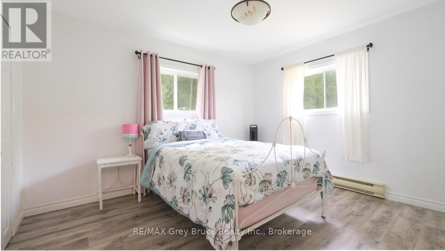 952 Dorcas Bay Road, Northern Bruce Peninsula, Ontario  N0H 2R0 - Photo 19 - X13192476