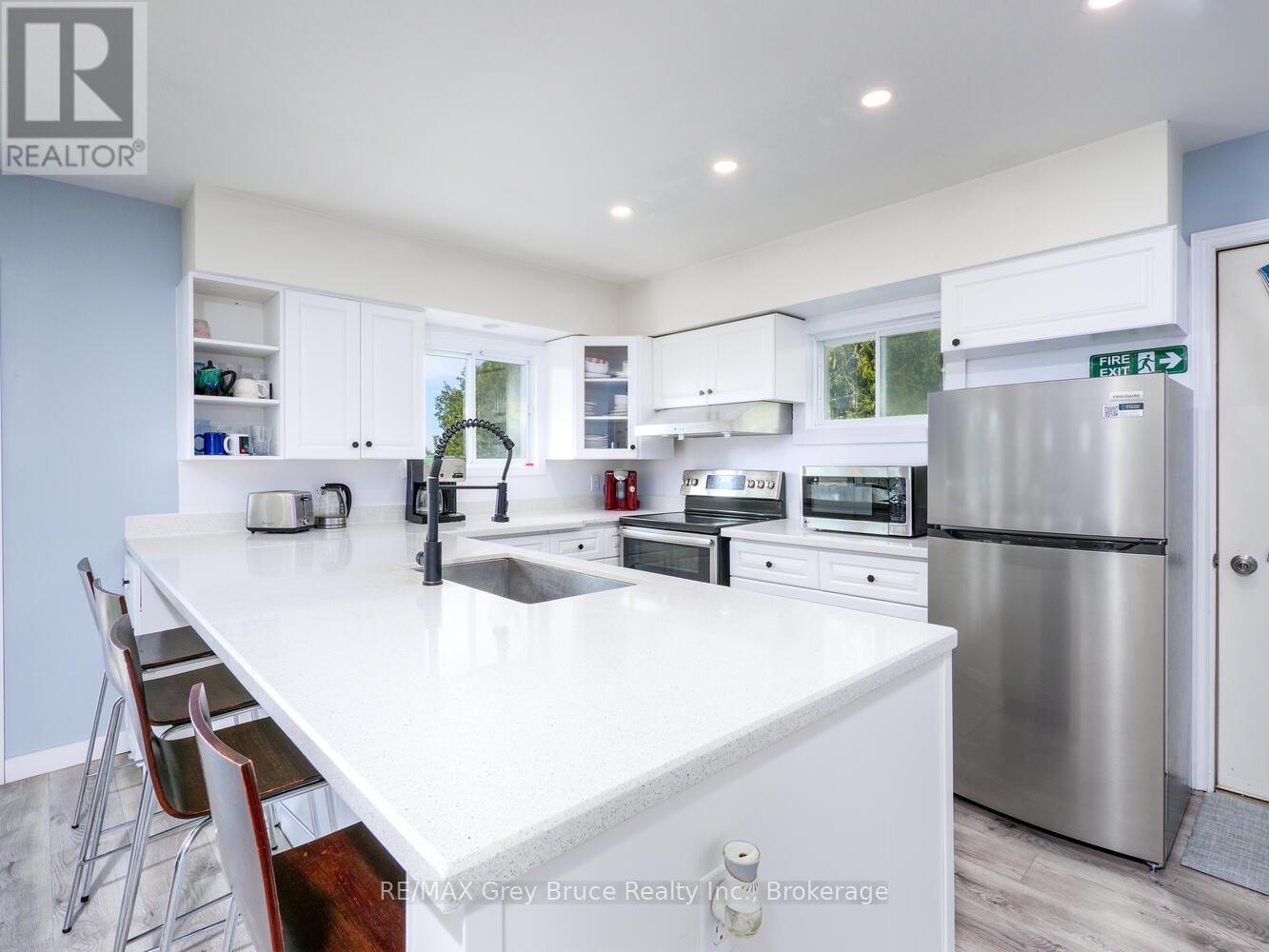 952 Dorcas Bay Road, Northern Bruce Peninsula, Ontario  N0H 2R0 - Photo 6 - X13192476