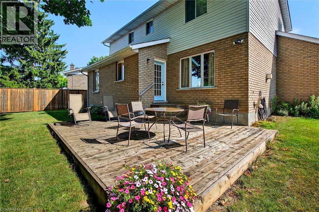 11 Greenbriar Court, Welland, Ontario  L3C 5T7 - Photo 25 - 40834091