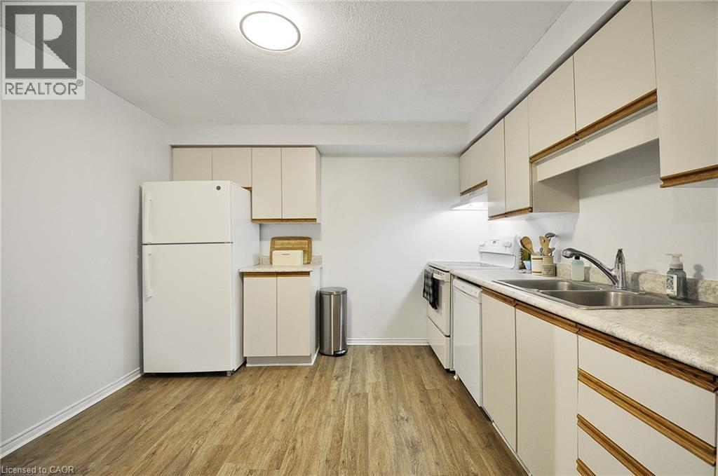 55 Green Valley Drive Unit# 1104, Kitchener, Ontario  N2P 1Z6 - Photo 10 - 40833467