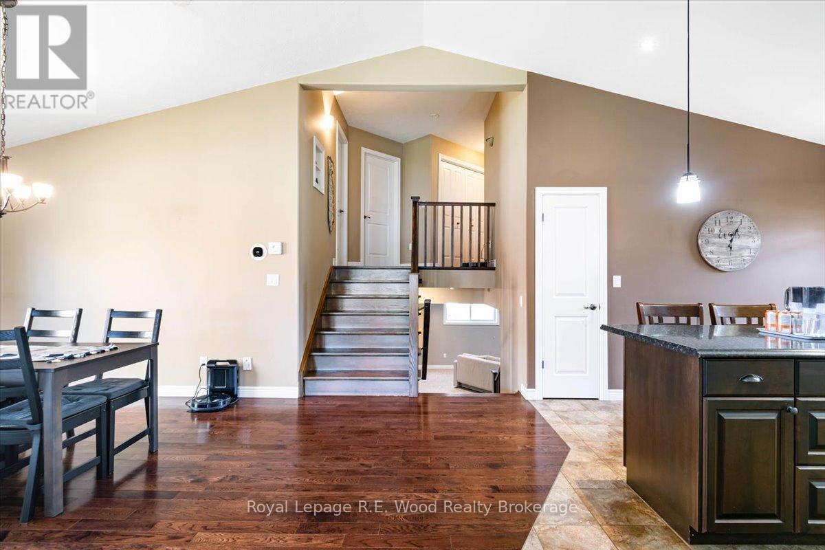 56 Wintergreen Crescent, Norfolk, Ontario  N4B 2W5 - Photo 10 - X13194774