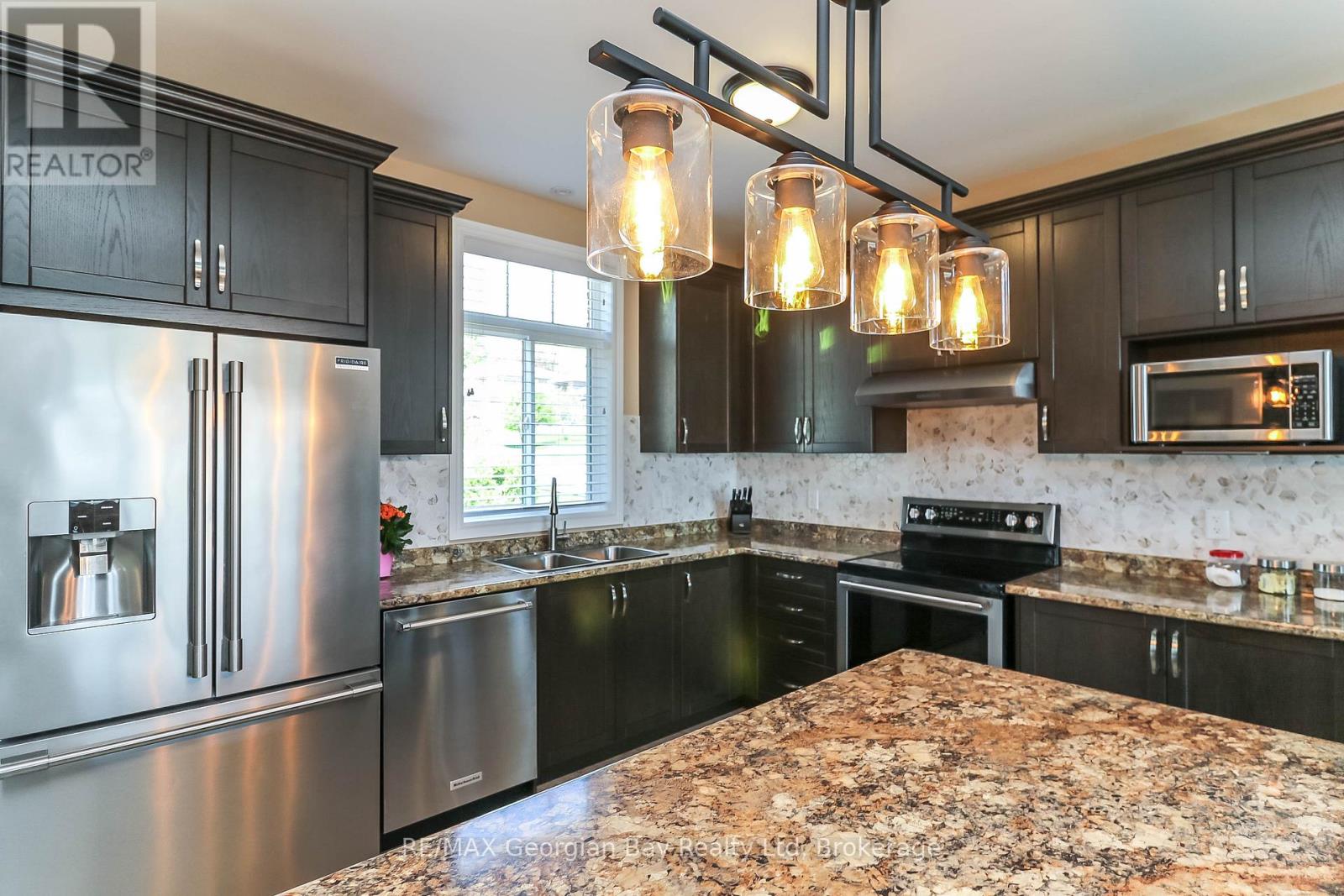 936 Jordeli Lane, Midland, Ontario  L4R 0A6 - Photo 16 - S13194770