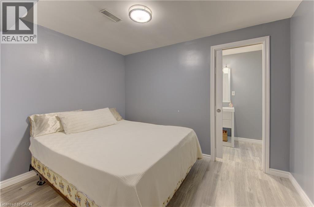 442 Sandbanks Crescent, Waterloo, Ontario  N2V 2J1 - Photo 30 - 40833182
