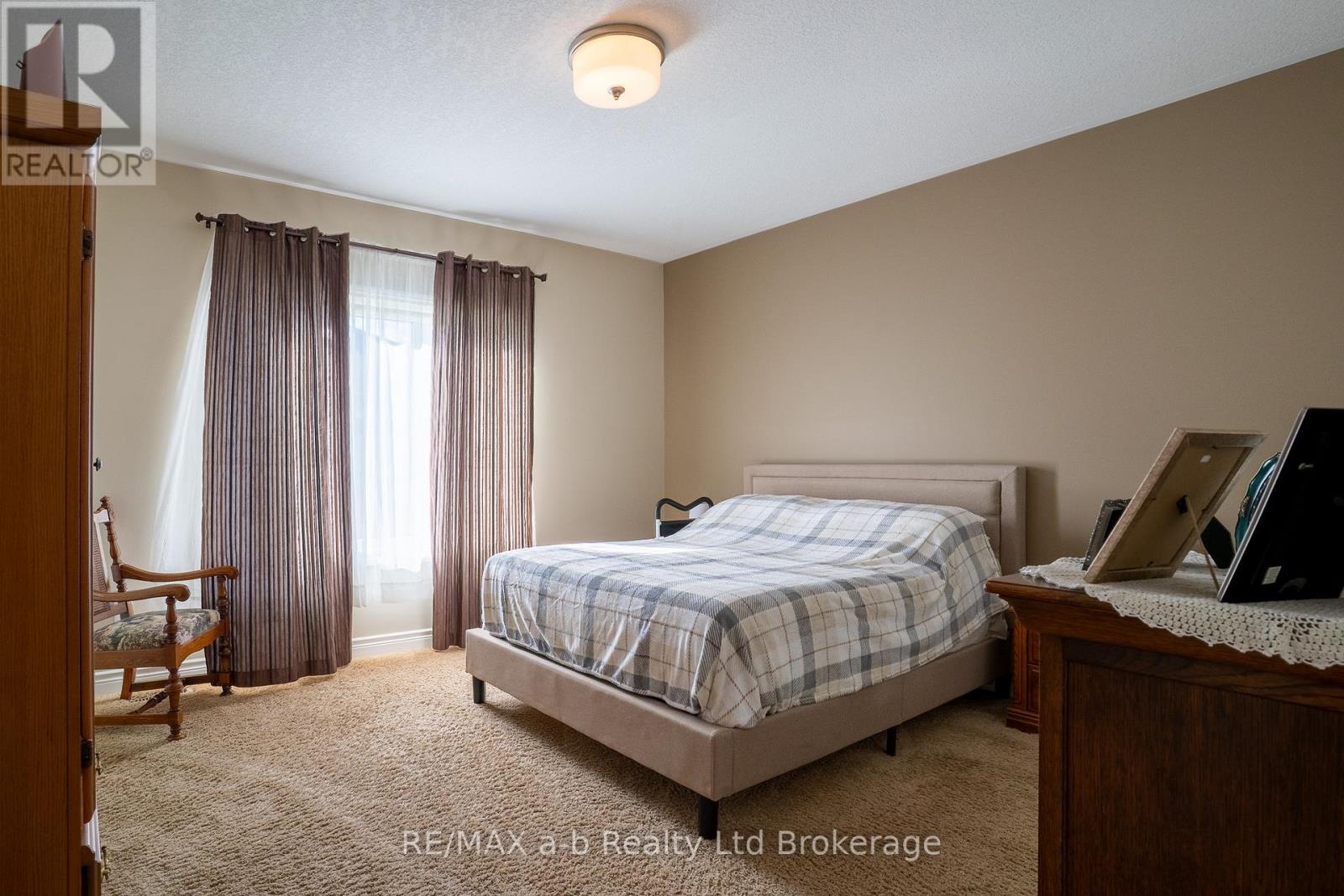 220 Poldon Drive, Norwich, Ontario  N0J 1P0 - Photo 18 - X13196116