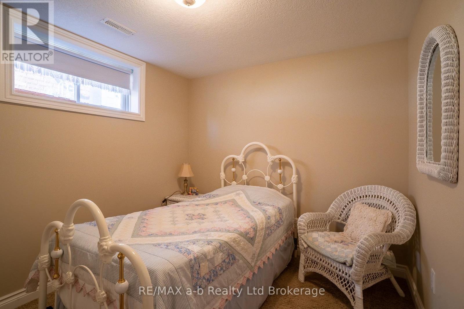 220 Poldon Drive, Norwich, Ontario  N0J 1P0 - Photo 22 - X13196116