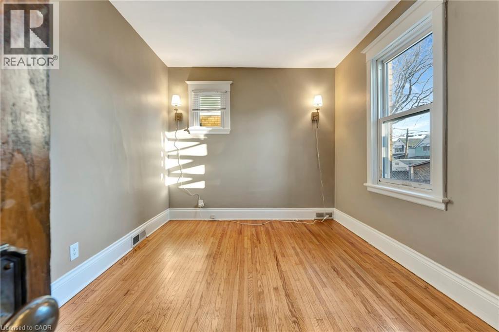 70 Belview Avenue, Hamilton, Ontario  L8L 7K8 - Photo 13 - 40833997