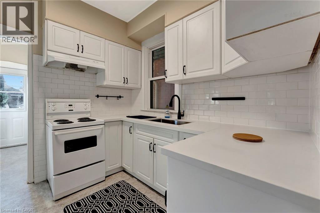70 Belview Avenue, Hamilton, Ontario  L8L 7K8 - Photo 8 - 40834017
