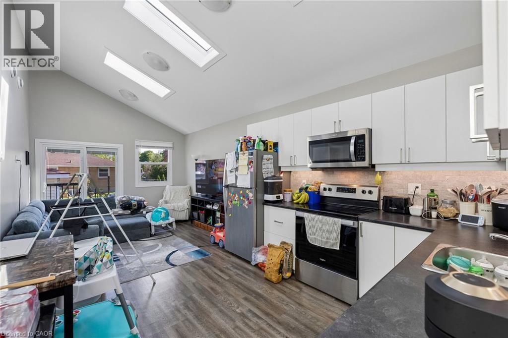 158 Laurentian Drive N, London, Ontario  N5W 1P2 - Photo 7 - 40830346