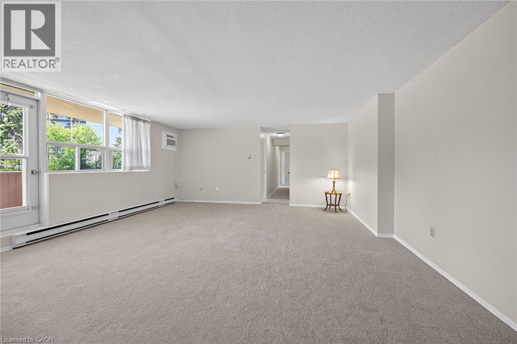 700 Dynes Road Unit# 101, Burlington, Ontario  L7N 3M2 - Photo 4 - 40834202