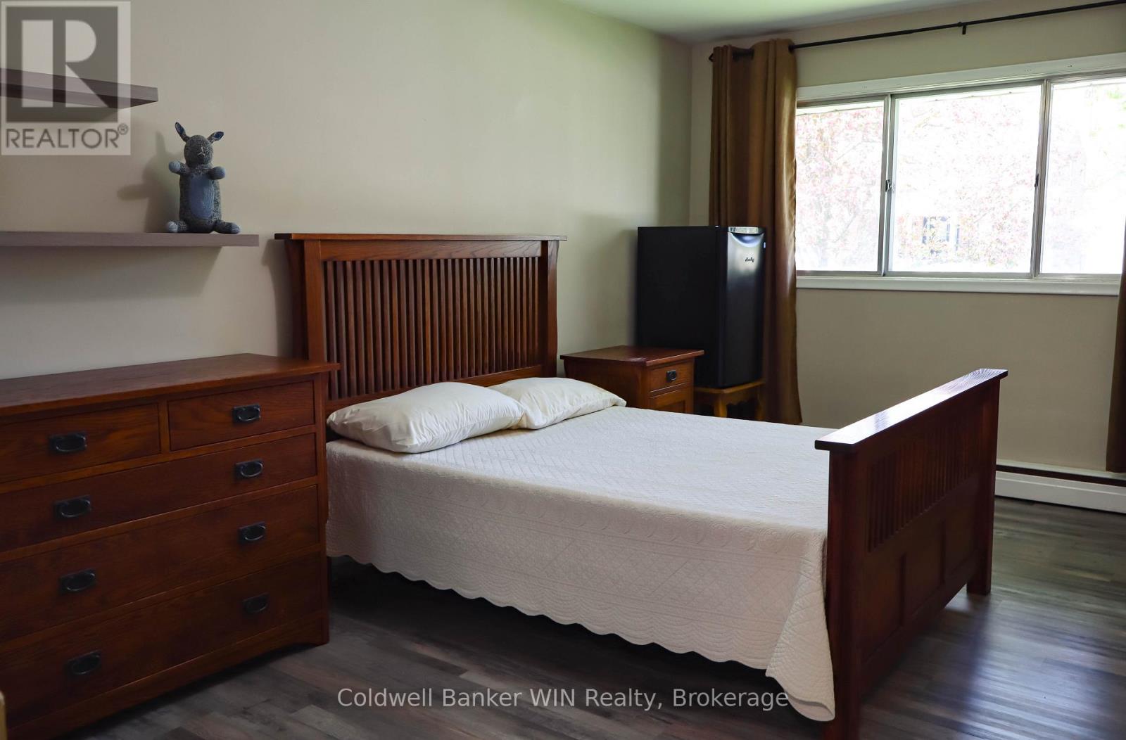 151 Isabella Street E, Wellington North, Ontario  N0G 1A0 - Photo 25 - X13202312