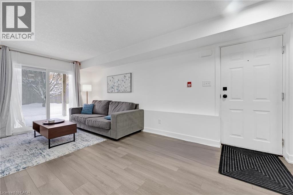 185 Windale Crescent Unit# 1c, Kitchener, Ontario  N2E 0G3 - Photo 4 - 40834252