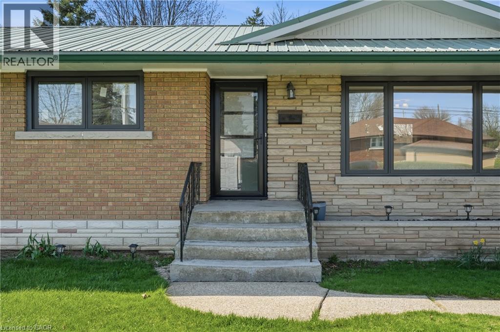 3533 Dorchester Road, Niagara Falls, Ontario  L2J 3A4 - Photo 3 - 40834071