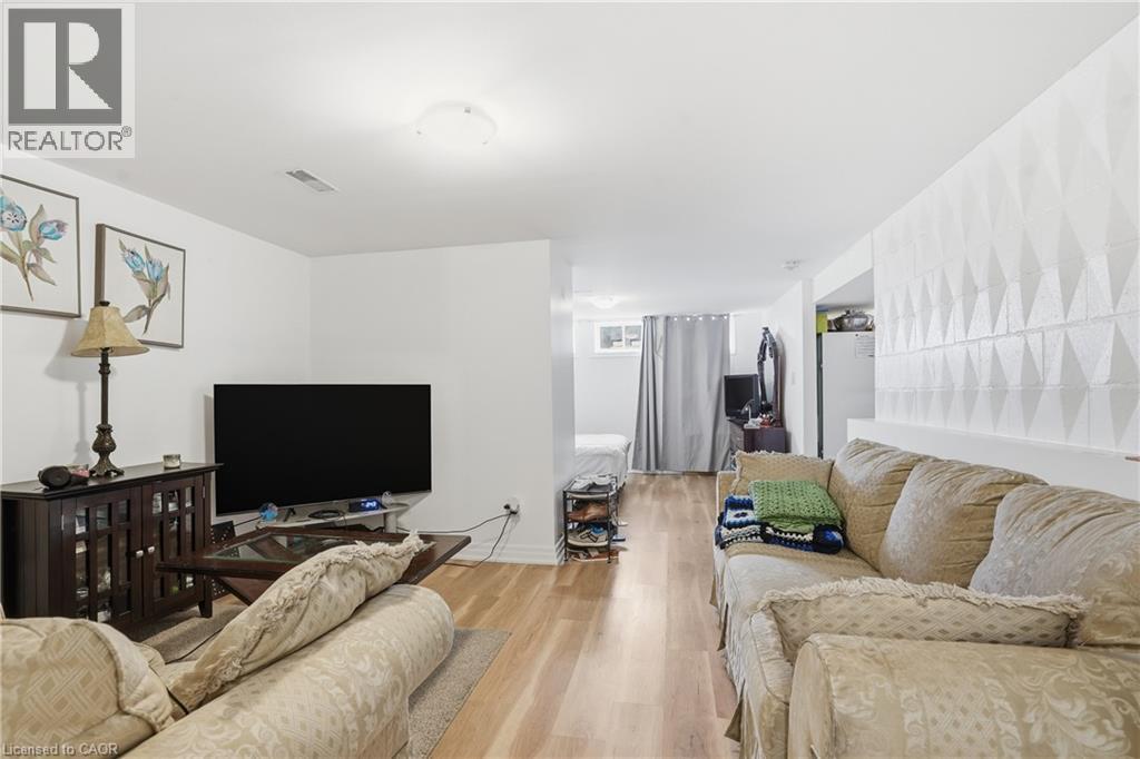 3533 Dorchester Road, Niagara Falls, Ontario  L2J 3A4 - Photo 31 - 40834071