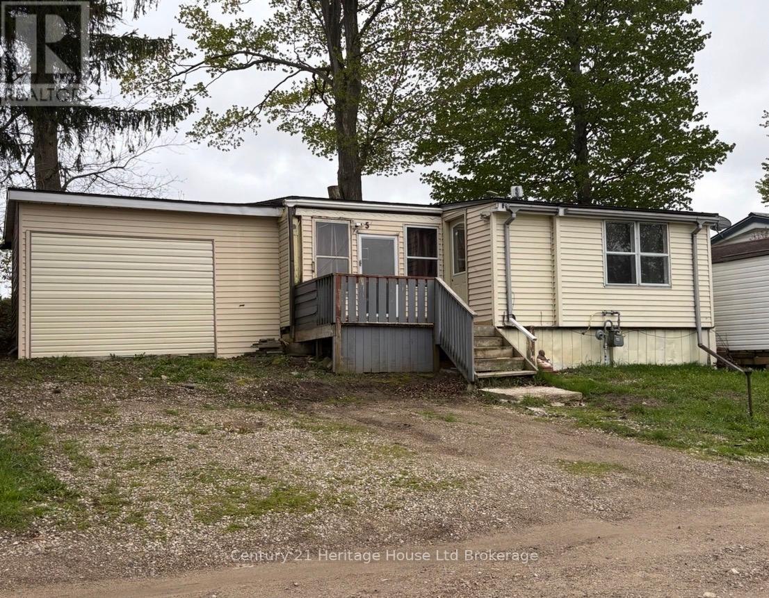 5 Hillcrest - 596101 Oxford 59 Highway, East Zorra-Tavistock, Ontario  N4S 7W1 - Photo 4 - X13204938
