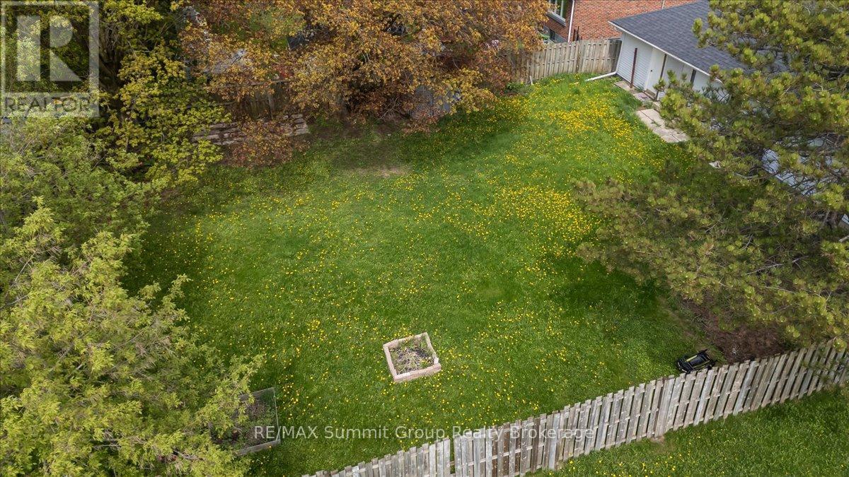 162 Main Street E, Grey Highlands, Ontario  N0C 1H0 - Photo 24 - X13204216