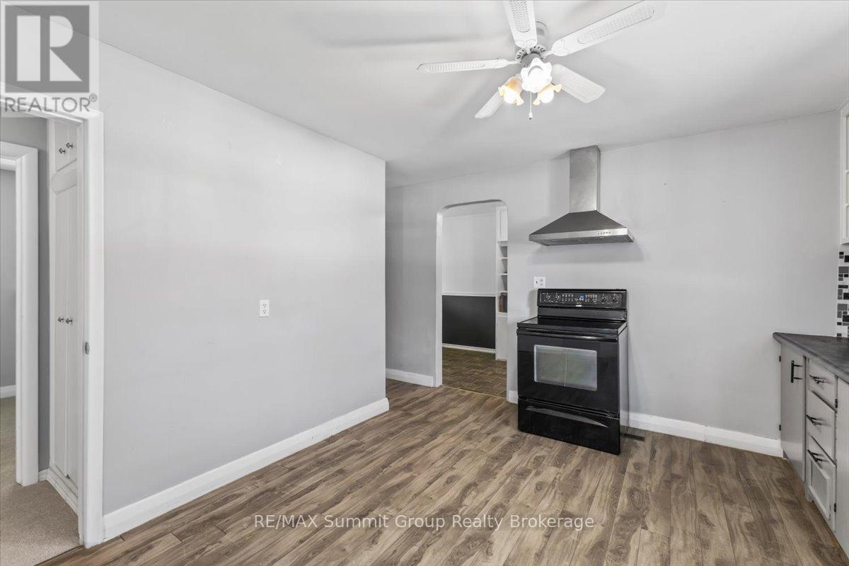162 Main Street E, Grey Highlands, Ontario  N0C 1H0 - Photo 8 - X13204216