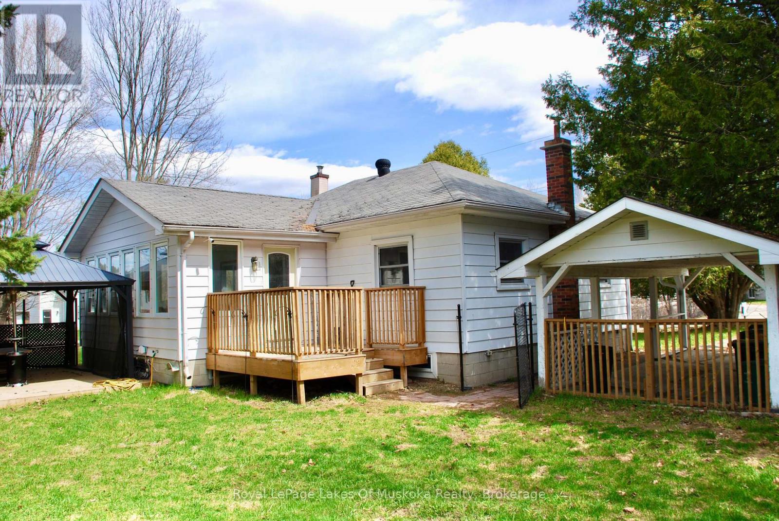 30 Kitchen Road S, Huntsville, Ontario  P1H 1Y3 - Photo 2 - X13204322