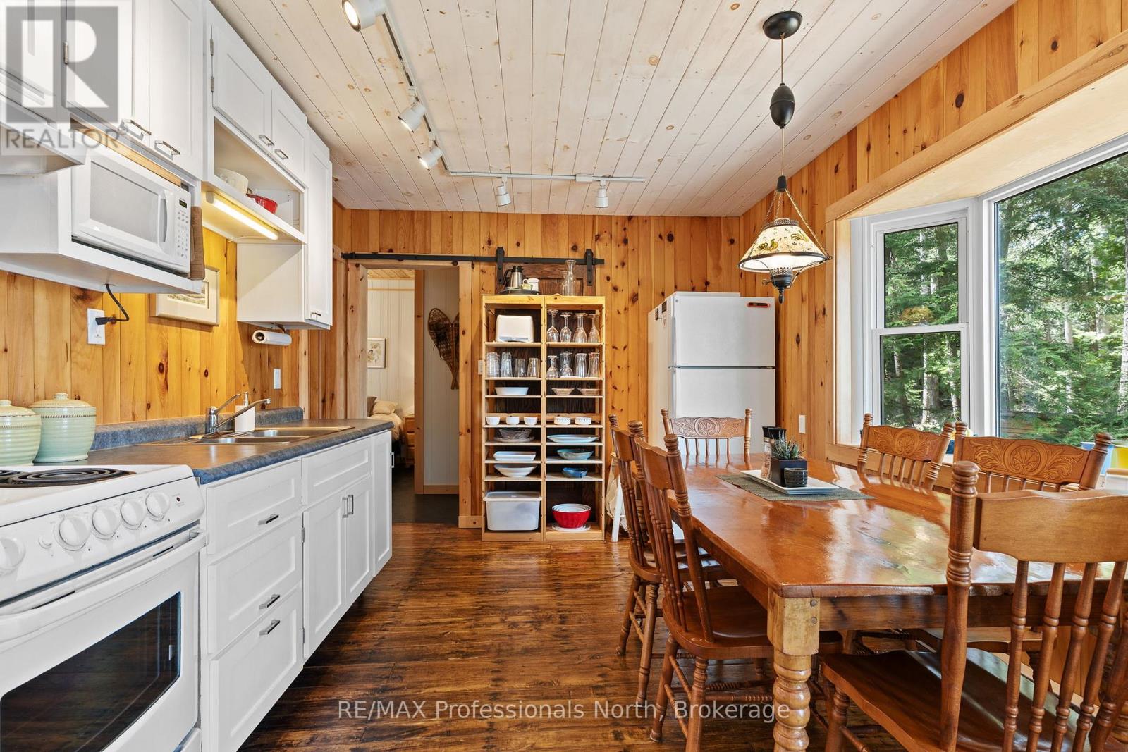 54261 Big Hawk East Shore, Algonquin Highlands, Ontario  K0M 1J1 - Photo 11 - X13205136