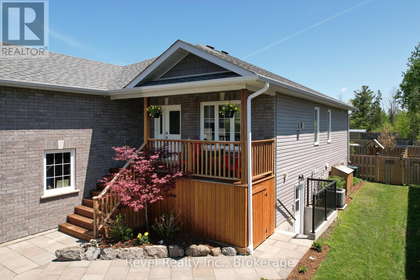 37 Marilyn Avenue N, Wasaga Beach, Ontario  L9Z 2Y5 - Photo 26 - S13205904