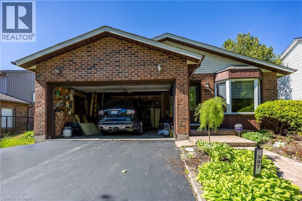 307 Orkney Street W, Caledonia, Ontario  N3W 1A3 - Photo 2 - 40834112