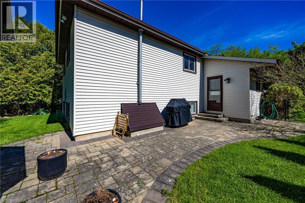 307 Orkney Street W, Caledonia, Ontario  N3W 1A3 - Photo 4 - 40834112