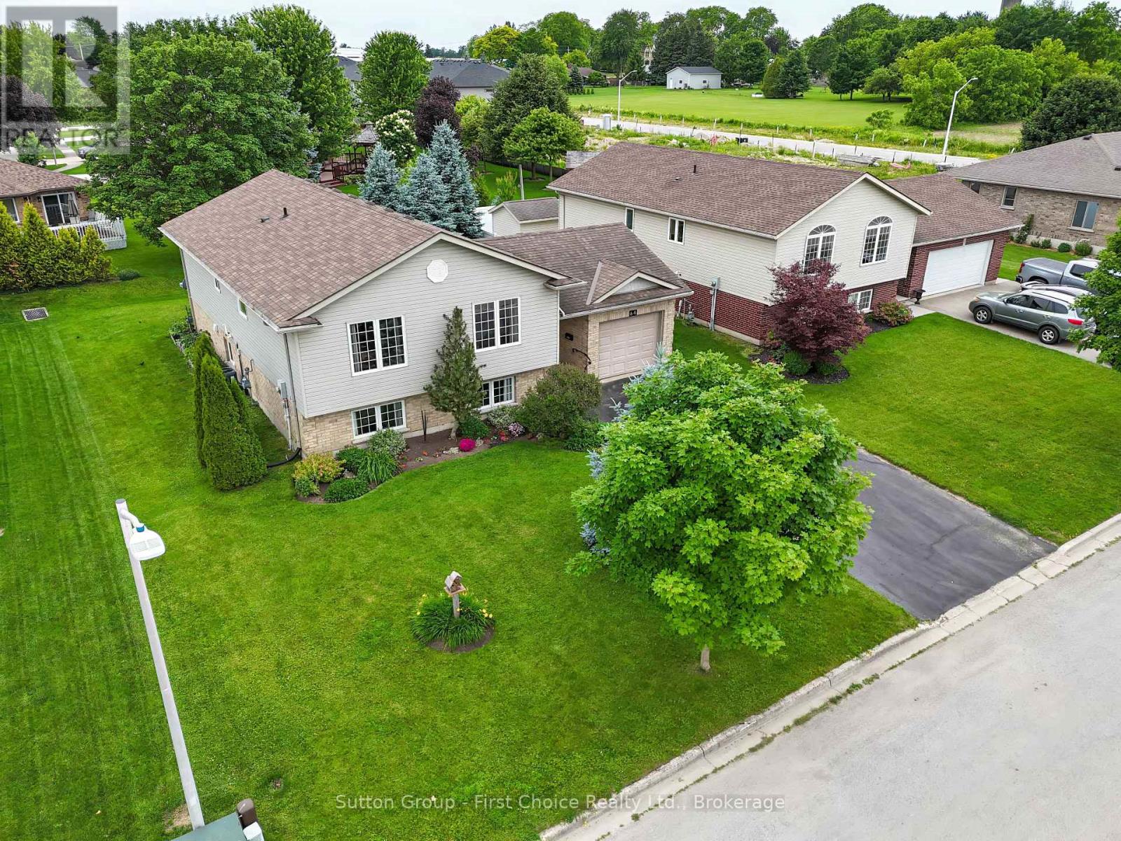 64 Park Lane, West Perth, Ontario  N0K 1N0 - Photo 4 - X13205996