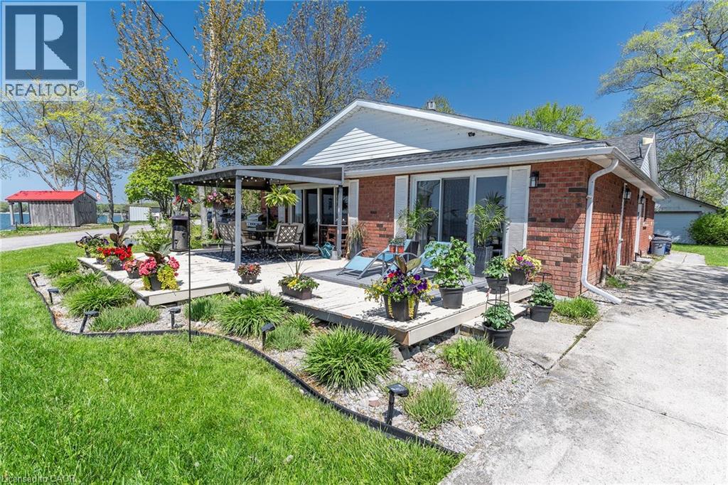 577 Edgewater Place, Dunnville, Ontario  N1A 2W8 - Photo 2 - 40833687