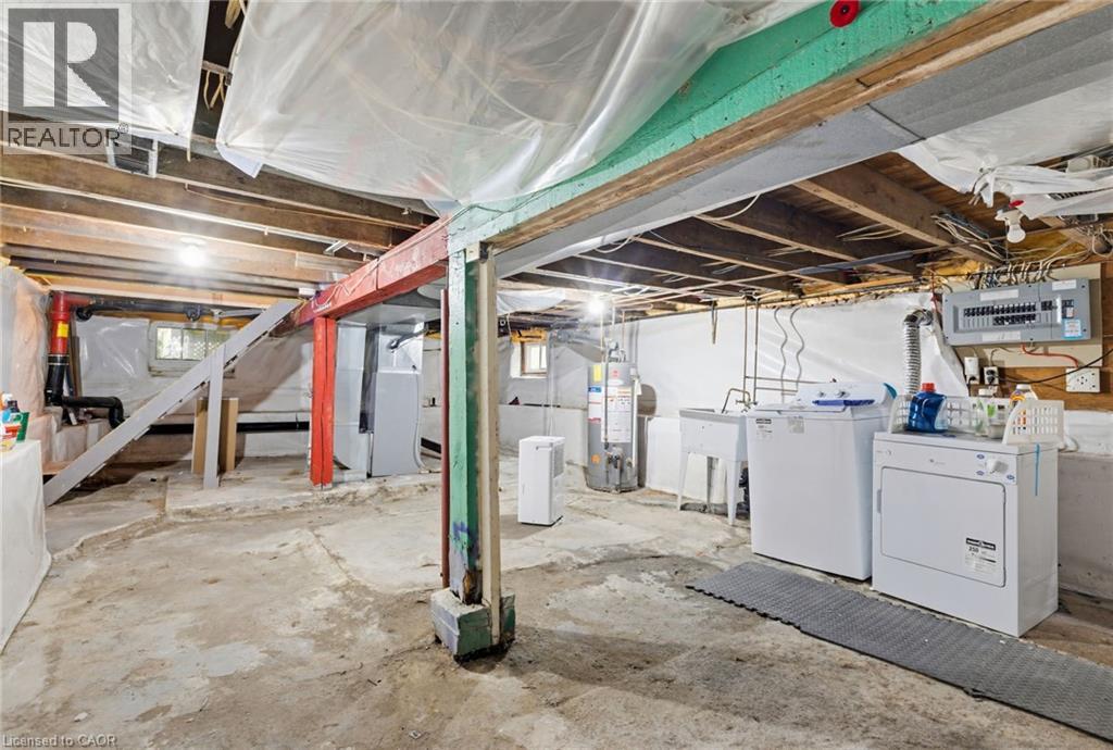 46 East 16th Street, Hamilton, Ontario  L9A 4H9 - Photo 16 - 40833876