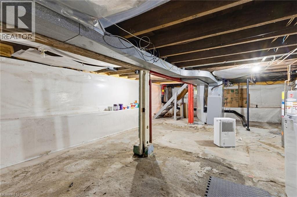 46 East 16th Street, Hamilton, Ontario  L9A 4H9 - Photo 17 - 40833876