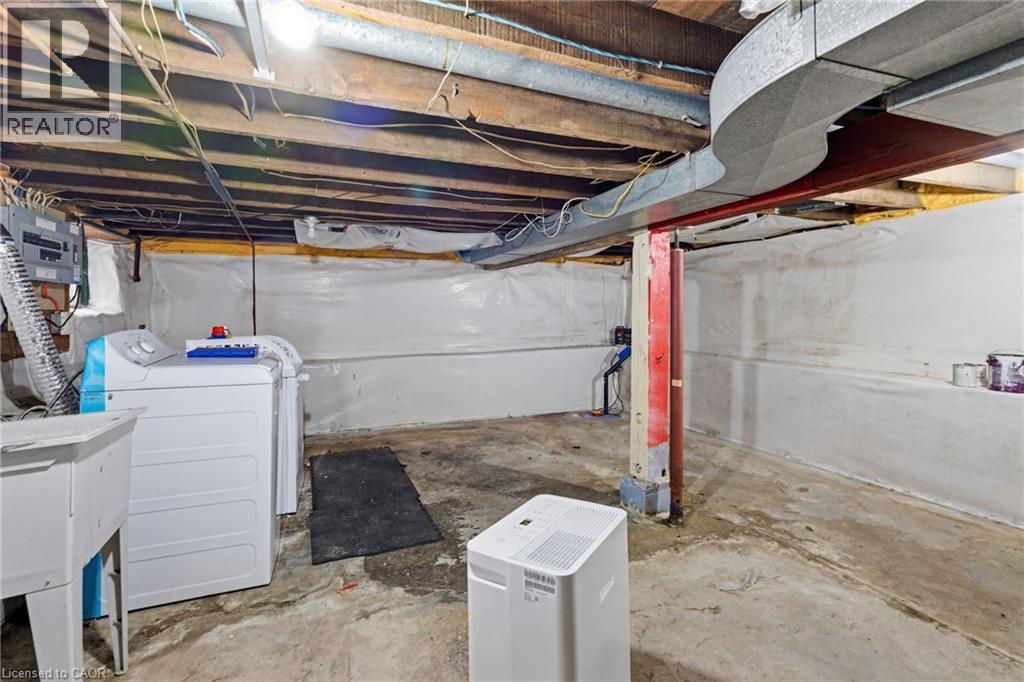 46 East 16th Street, Hamilton, Ontario  L9A 4H9 - Photo 18 - 40833876