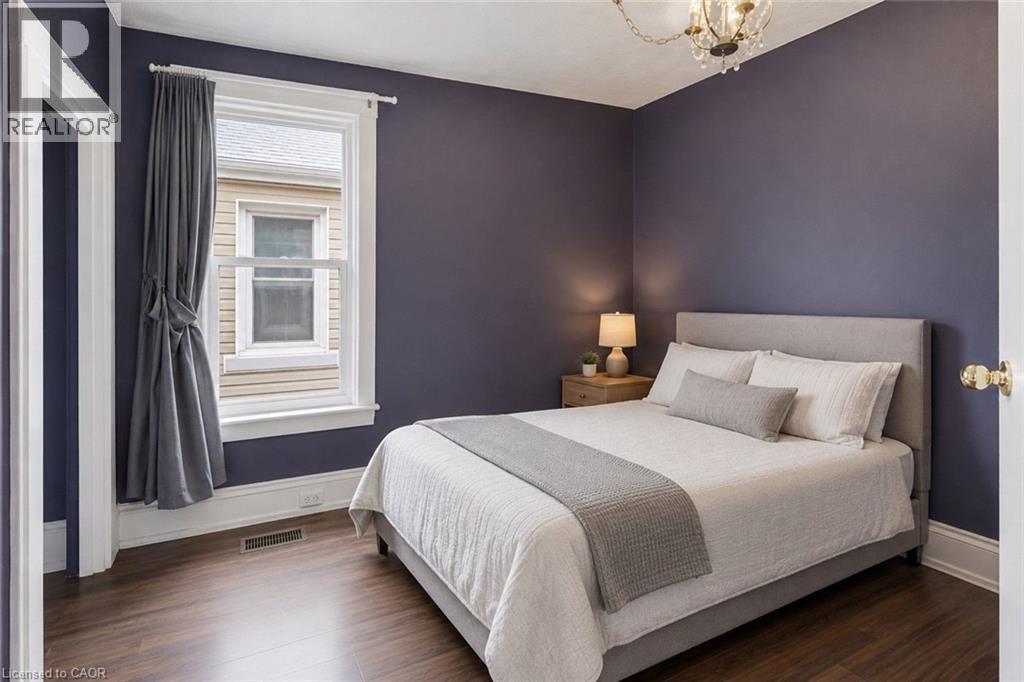 46 East 16th Street, Hamilton, Ontario  L9A 4H9 - Photo 6 - 40833876