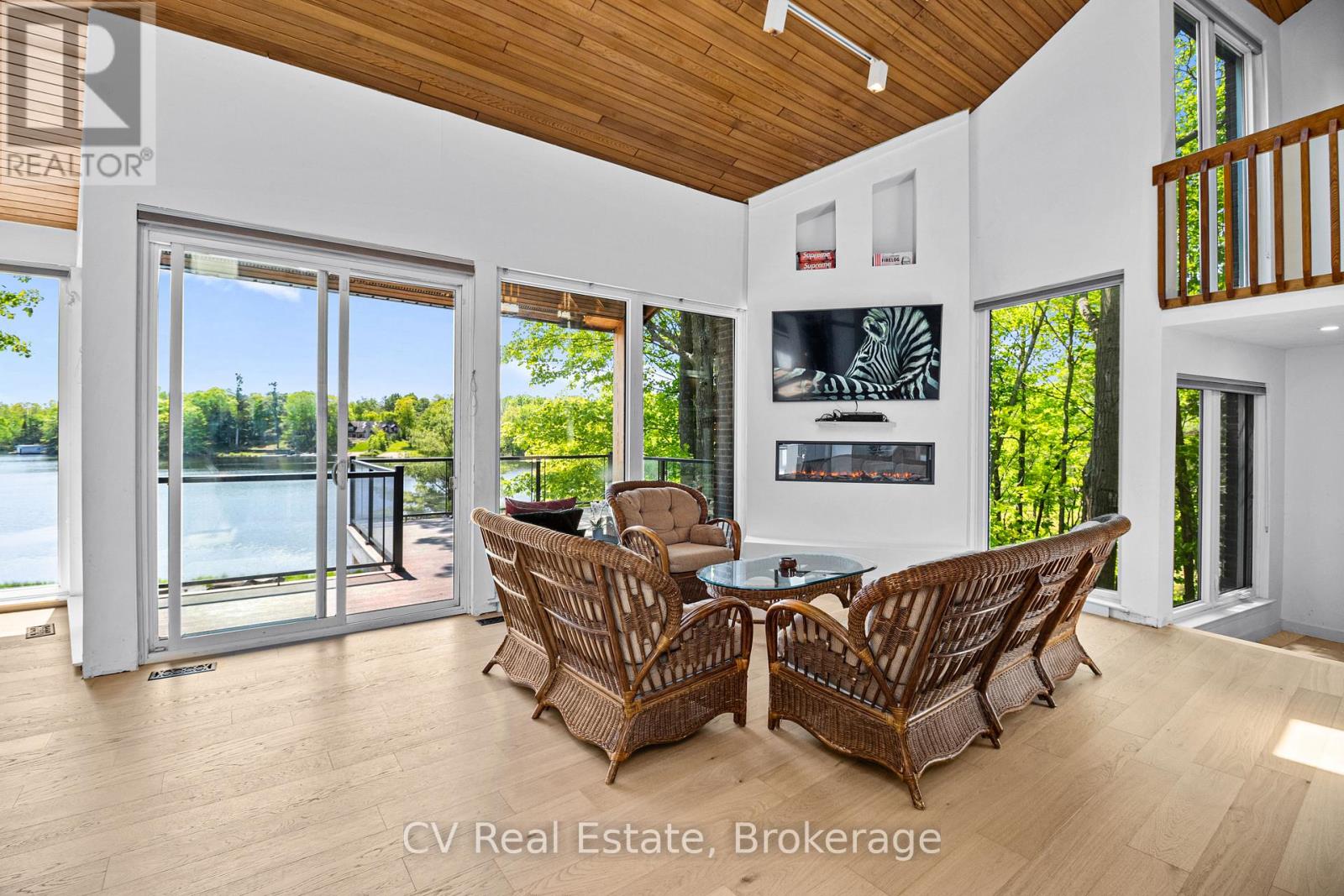 1030 S Sunset Bay Rd, Gravenhurst, Ontario  P1P 1R2 - Photo 12 - X13206252