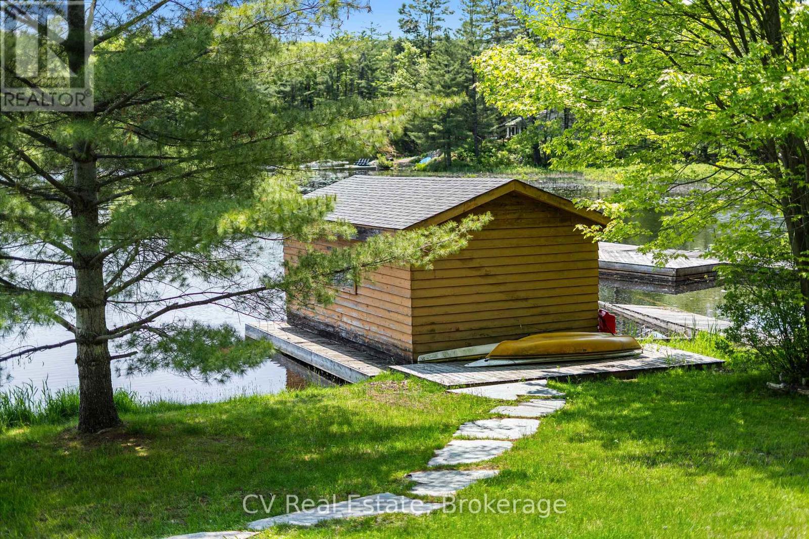 1030 S Sunset Bay Rd, Gravenhurst, Ontario  P1P 1R2 - Photo 46 - X13206252