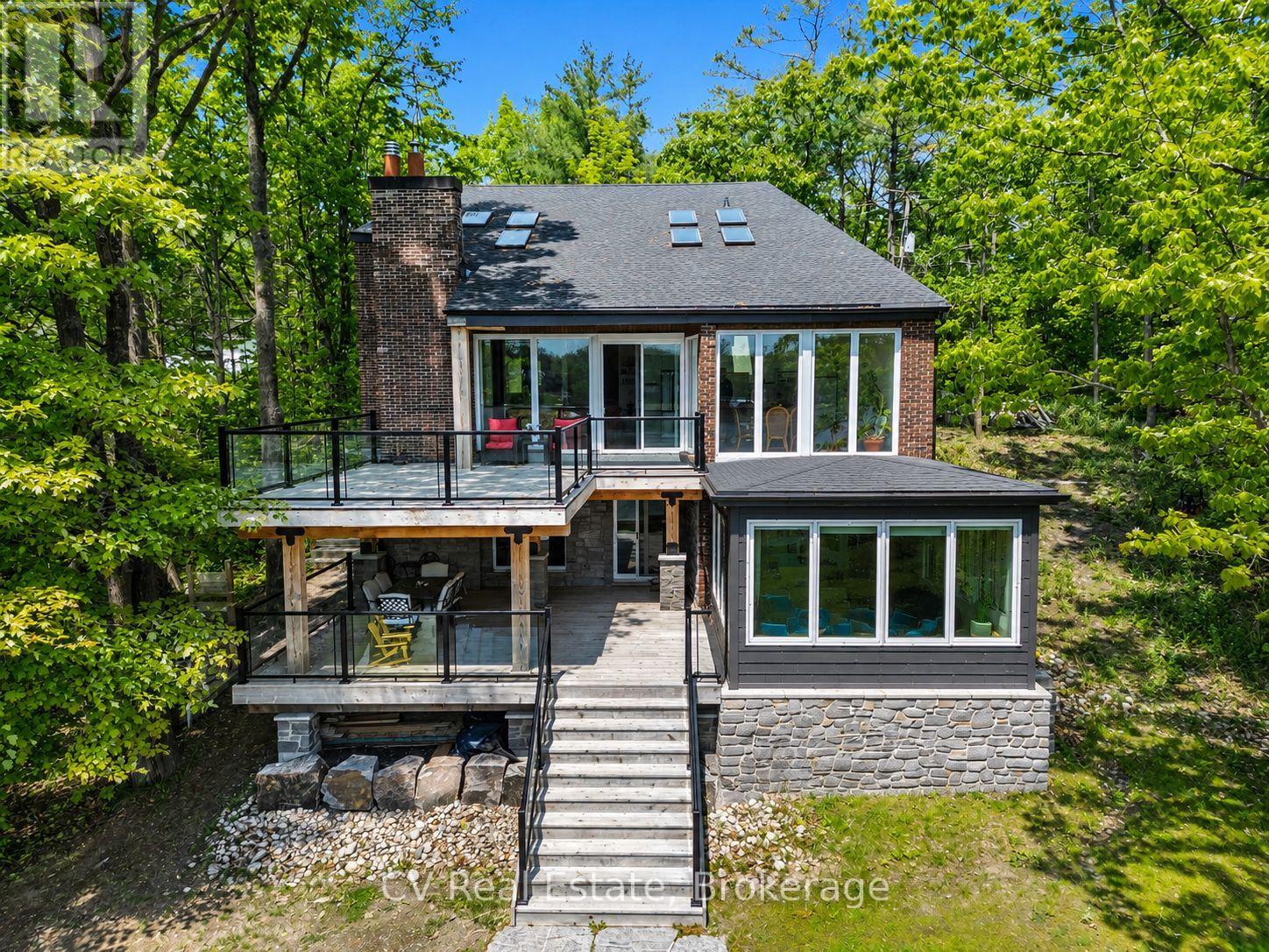 1030 S Sunset Bay Rd, Gravenhurst, Ontario  P1P 1R2 - Photo 8 - X13206252