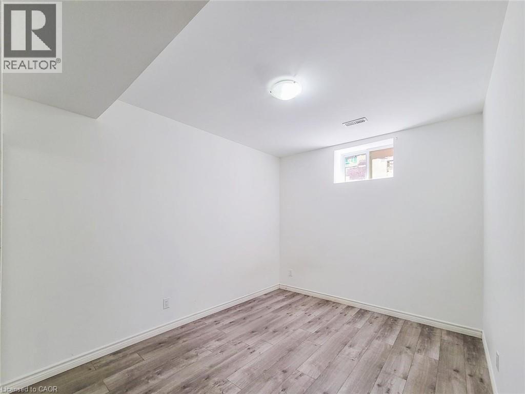 7 Chardonnay Street, Hamilton, Ontario  L8G 5H5 - Photo 38 - 40834124